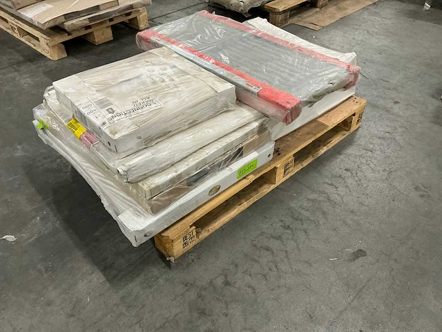 Diverse radiatoren (8x) - afbeelding 5 van  11