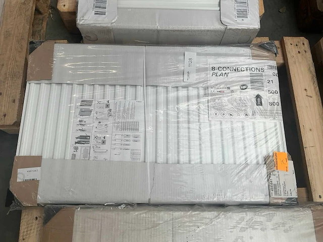 Diverse radiators (2x) - afbeelding 2 van  5