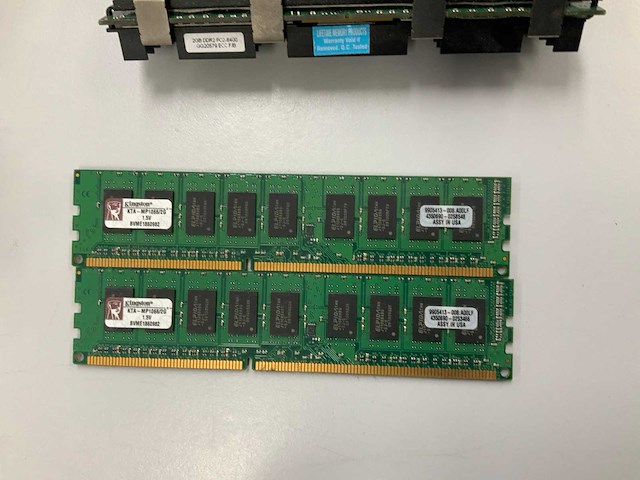 Diverse ram ddr2 1gb/2gb/4gb sticks(totaal 47gb) - afbeelding 5 van  7