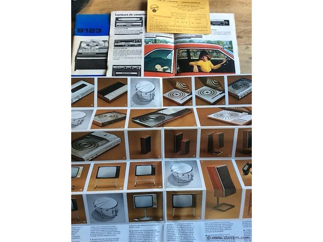 Diverse reclame papieren - afbeelding 2 van  4