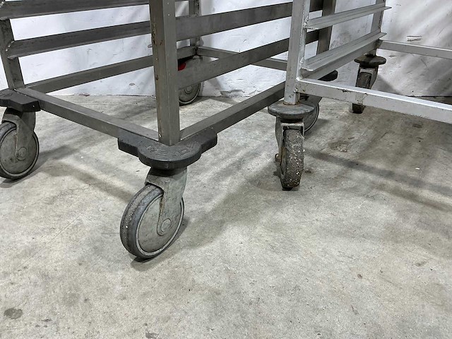 Diverse regaalwagens (4x) - afbeelding 6 van  7