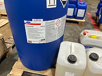 Diverse reinigingsmiddelen - afbeelding 3 van  3