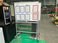 Diverse rekken en whiteboards (4x) - afbeelding 1 van  8
