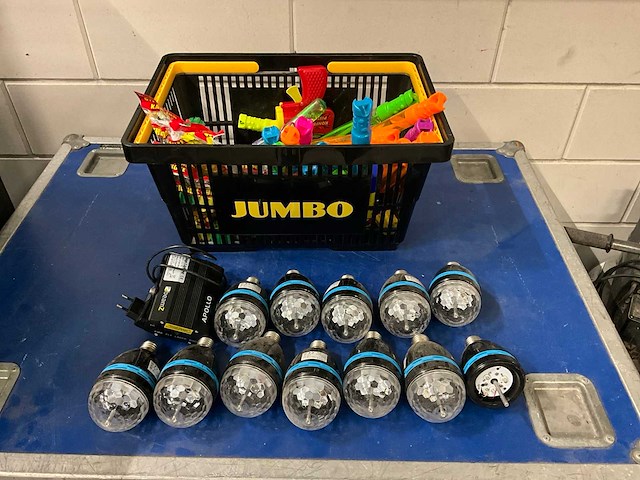 Diverse renkforce partylampen en feestartikelen - afbeelding 1 van  4