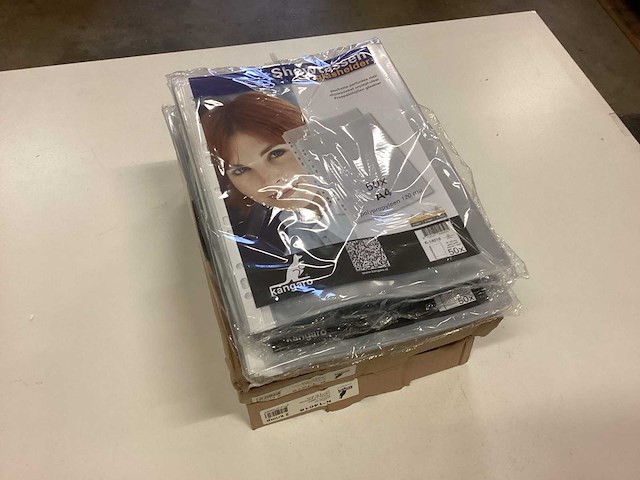 Diverse retourgoederen - afbeelding 23 van  32