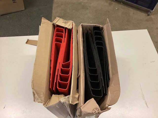 Diverse retourgoederen - afbeelding 16 van  36