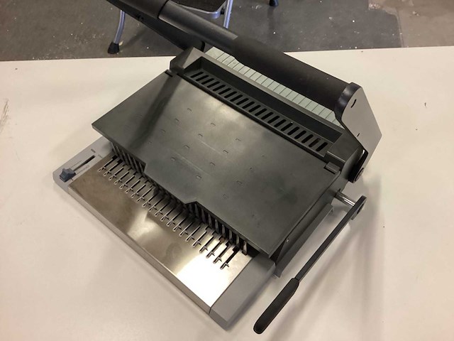 Diverse retourgoederen - afbeelding 11 van  32