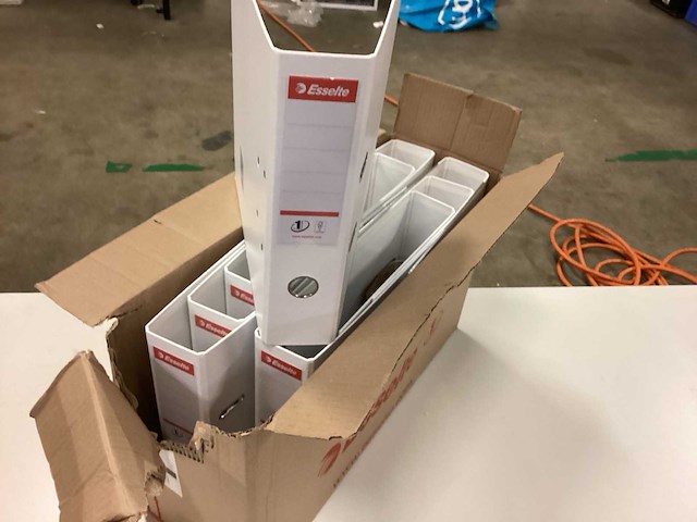 Diverse retourgoederen - afbeelding 18 van  36