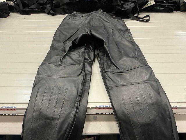 Diverse revenger, orex ledere motorbroek (4x) - afbeelding 4 van  8