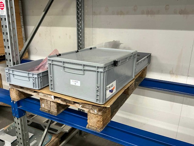 Diverse robotonderdelen - afbeelding 1 van  14