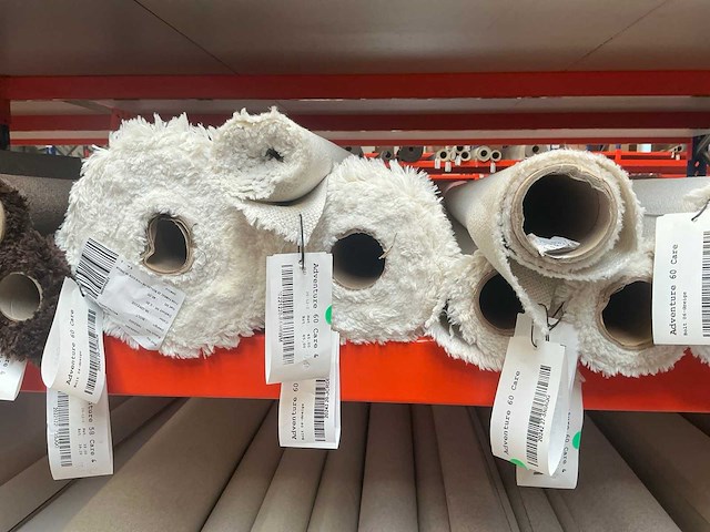 Diverse rollen adventure meubelstof / textiel (120x) - afbeelding 11 van  38