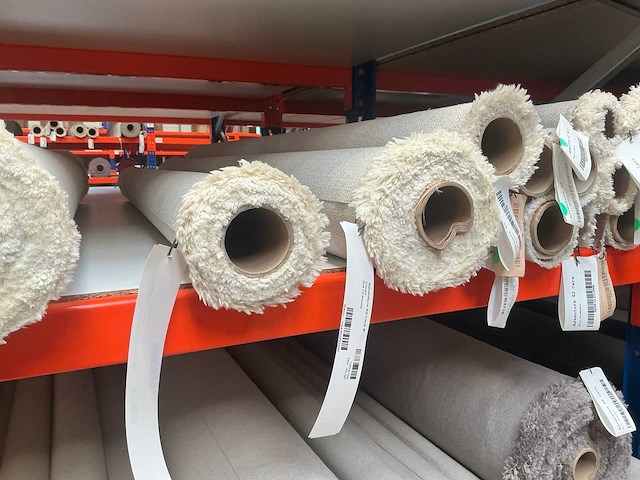 Diverse rollen adventure meubelstof / textiel (120x) - afbeelding 14 van  38