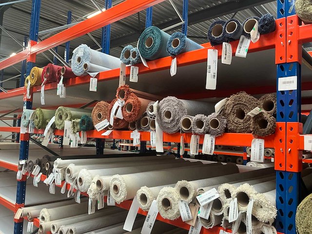 Diverse rollen adventure meubelstof / textiel (120x) - afbeelding 23 van  38