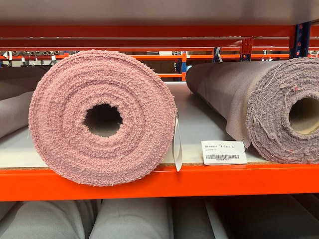 Diverse rollen bravour meubelstof / textiel (68x) - afbeelding 10 van  33