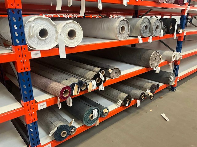 Diverse rollen bravour meubelstof / textiel (68x) - afbeelding 30 van  33