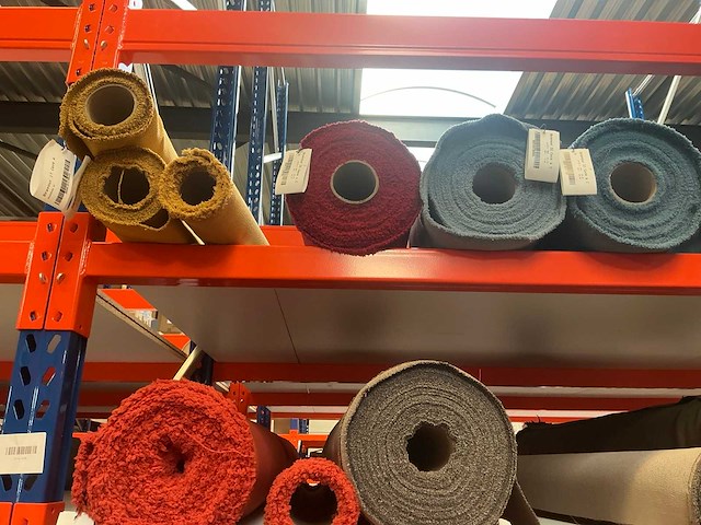 Diverse rollen bravour meubelstof / textiel (68x) - afbeelding 31 van  33
