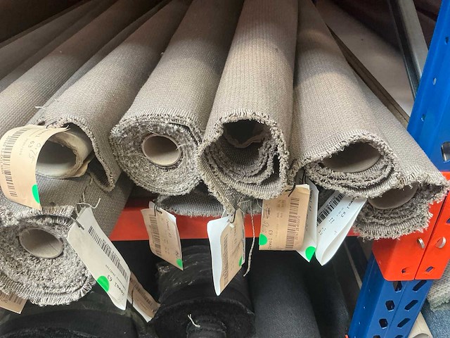 Diverse rollen cracked, jewel meubelstof / textiel (50x) - afbeelding 10 van  18