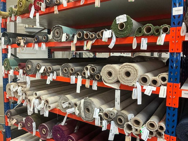 Diverse rollen discover meubelstof / textiel (150x) - afbeelding 23 van  35