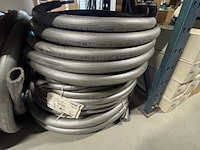 Diverse rollen meerlagenbuis en mantelbuis, rautitant - afbeelding 2 van  6