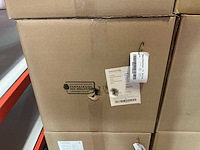 Diverse rollen meubelstof / textiel (18x) en 21 rollen kindermann meubelstof in doos - afbeelding 10 van  38