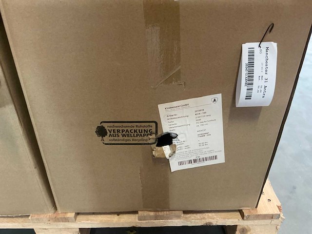 Diverse rollen meubelstof / textiel (18x) en 21 rollen kindermann meubelstof in doos - afbeelding 14 van  38