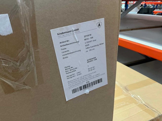 Diverse rollen meubelstof / textiel (18x) en 21 rollen kindermann meubelstof in doos - afbeelding 20 van  38