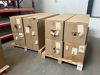 Diverse rollen meubelstof / textiel (18x) en 21 rollen kindermann meubelstof in doos - afbeelding 27 van  38