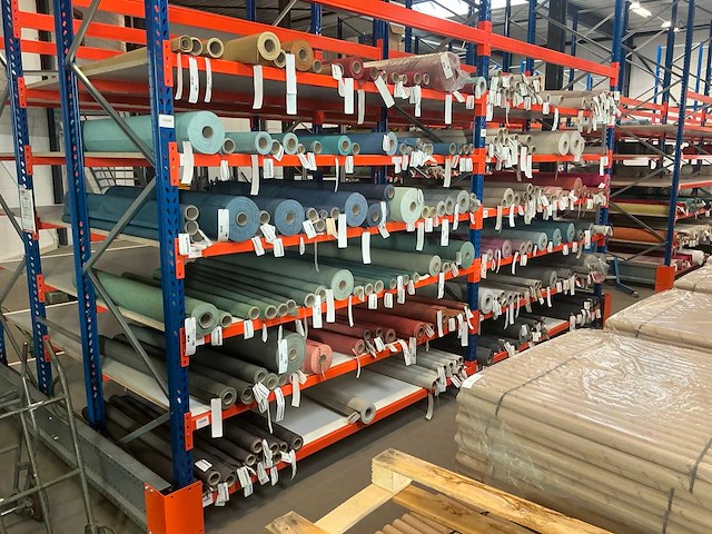 Diverse rollen moss care & clean meubelstof / textiel - afbeelding 12 van  29