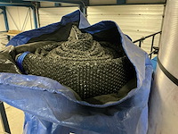 Diverse rollen noppenfolie, polycarbonaat en grondzeil - afbeelding 3 van  7