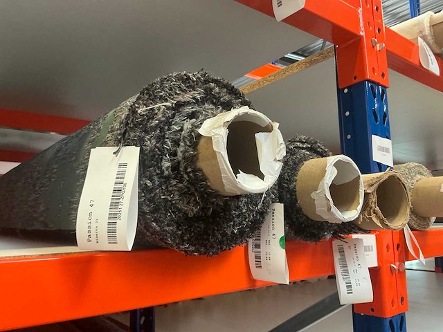 Diverse rollen pleasure, passion meubelstof / textiel (60x) - afbeelding 6 van  43