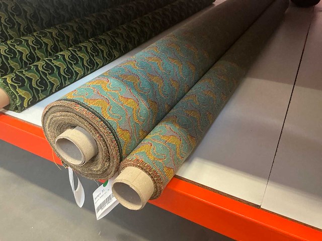 Diverse rollen pleasure, passion meubelstof / textiel (60x) - afbeelding 32 van  43