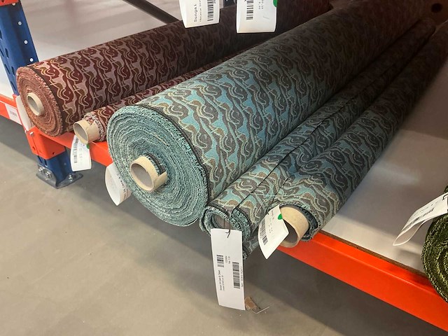 Diverse rollen pleasure, passion meubelstof / textiel (60x) - afbeelding 35 van  43