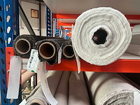 Diverse rollen poshy meubelstof / textiel (130x) - afbeelding 7 van  33