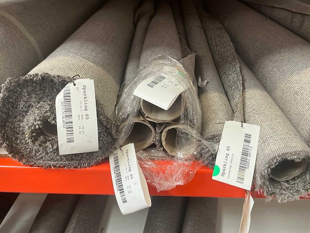 Diverse rollen sparkling meubelstof / textiel (60x) - afbeelding 15 van  19