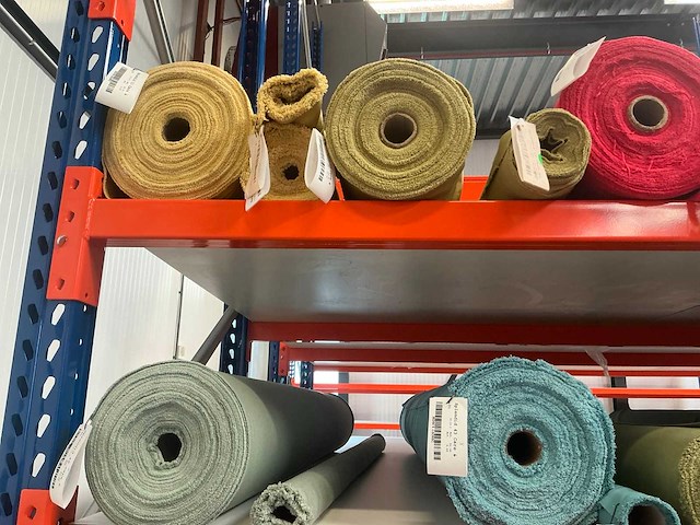 Diverse rollen splended meubelstof / textiel (100x) - afbeelding 2 van  40
