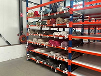 Diverse rollen splended meubelstof / textiel (100x) - afbeelding 1 van  40