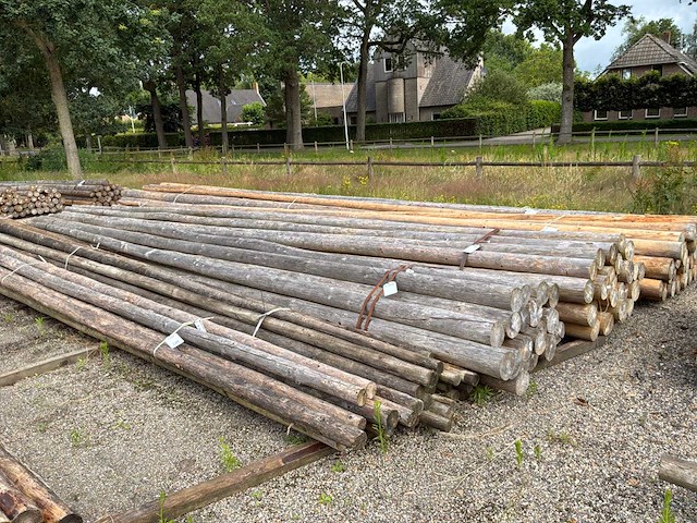 Diverse ronde palen (120x) - afbeelding 2 van  8