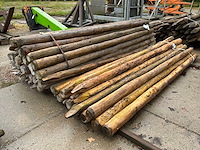 Diverse ronde palen 3000xø100-120mm (61x) - afbeelding 1 van  6