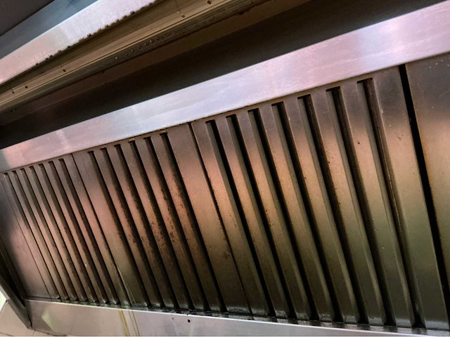 Diverse rvs horeca apparatuur - afbeelding 5 van  12