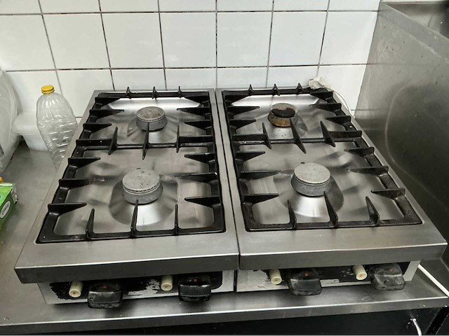 Diverse rvs horeca apparatuur - afbeelding 10 van  12