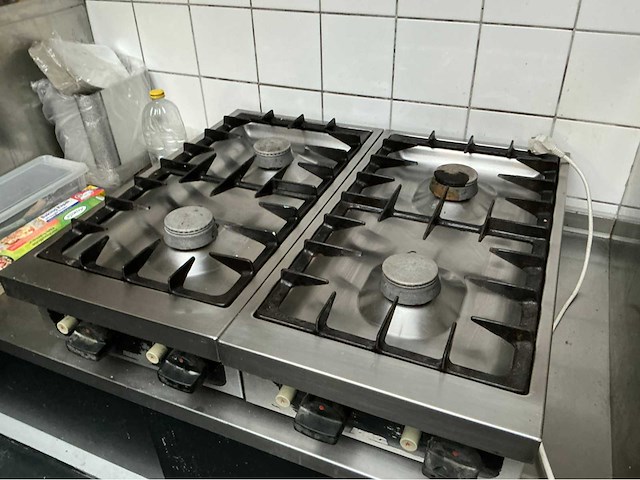 Diverse rvs horeca apparatuur - afbeelding 11 van  12