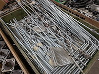 Diverse rvs hydrauliekleidingen - afbeelding 2 van  7