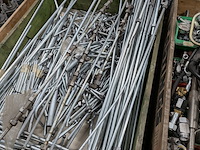 Diverse rvs hydrauliekleidingen - afbeelding 6 van  7