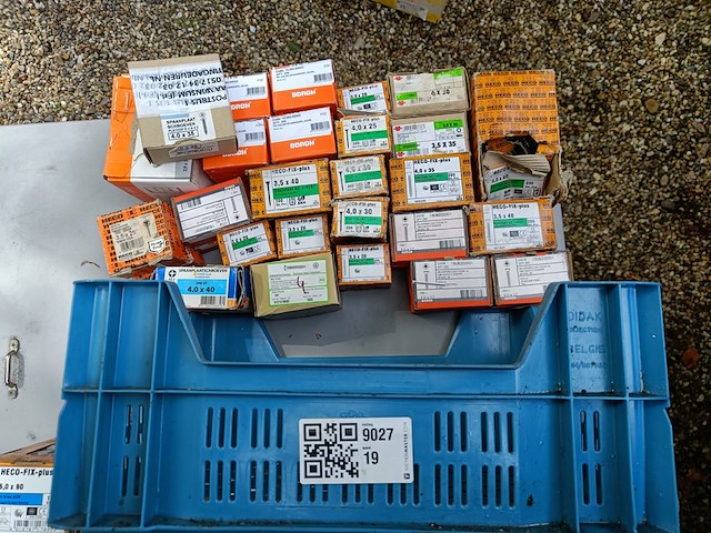 Diverse rvs schroeven heko - afbeelding 2 van  2