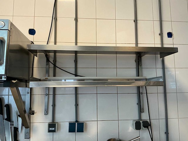 Diverse rvs wandbeugels - afbeelding 3 van  4