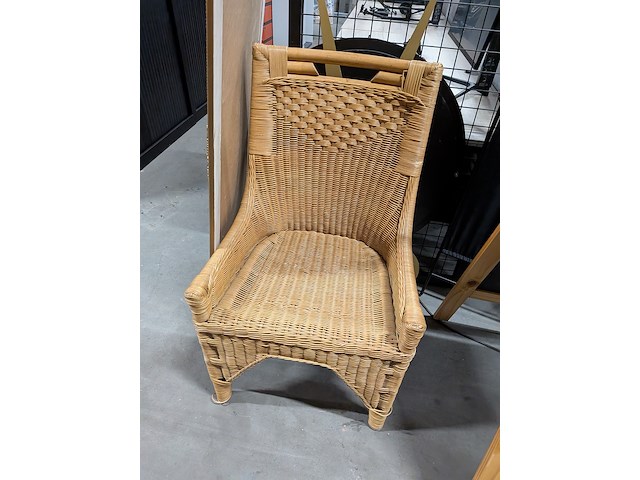 Diverse saloninrichting - afbeelding 5 van  10