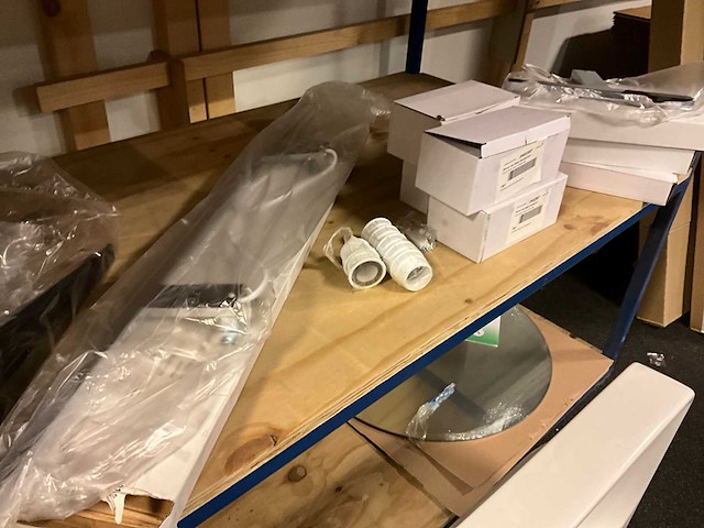 Diverse sanitair & installatiemateriaal - afbeelding 7 van  9