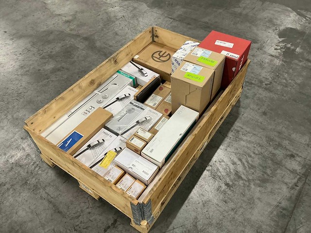 Diverse sanitair - afbeelding 1 van  9