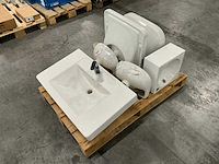 Diverse sanitair - afbeelding 1 van  8