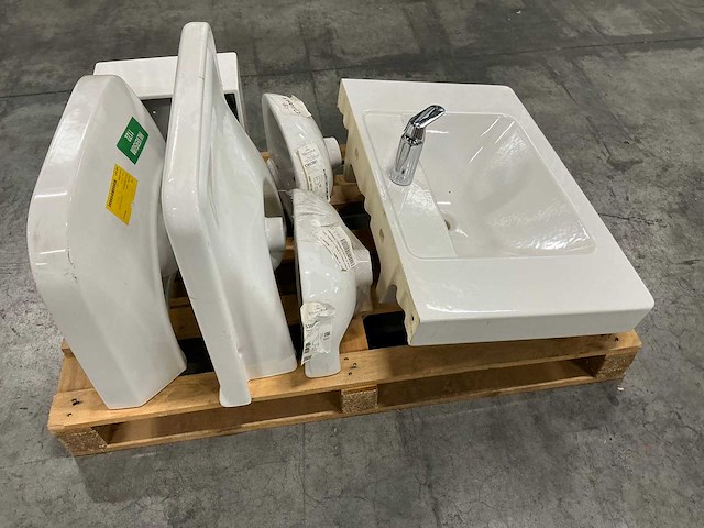 Diverse sanitair - afbeelding 8 van  8